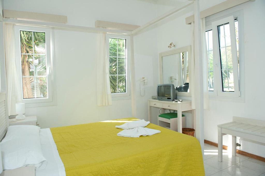 Samos Apartments Kampos Marathokampou Room photo